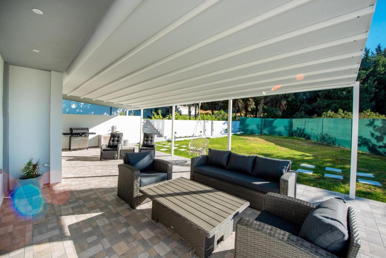 Dias Luxury Villa Koskinou  エクステリア 写真