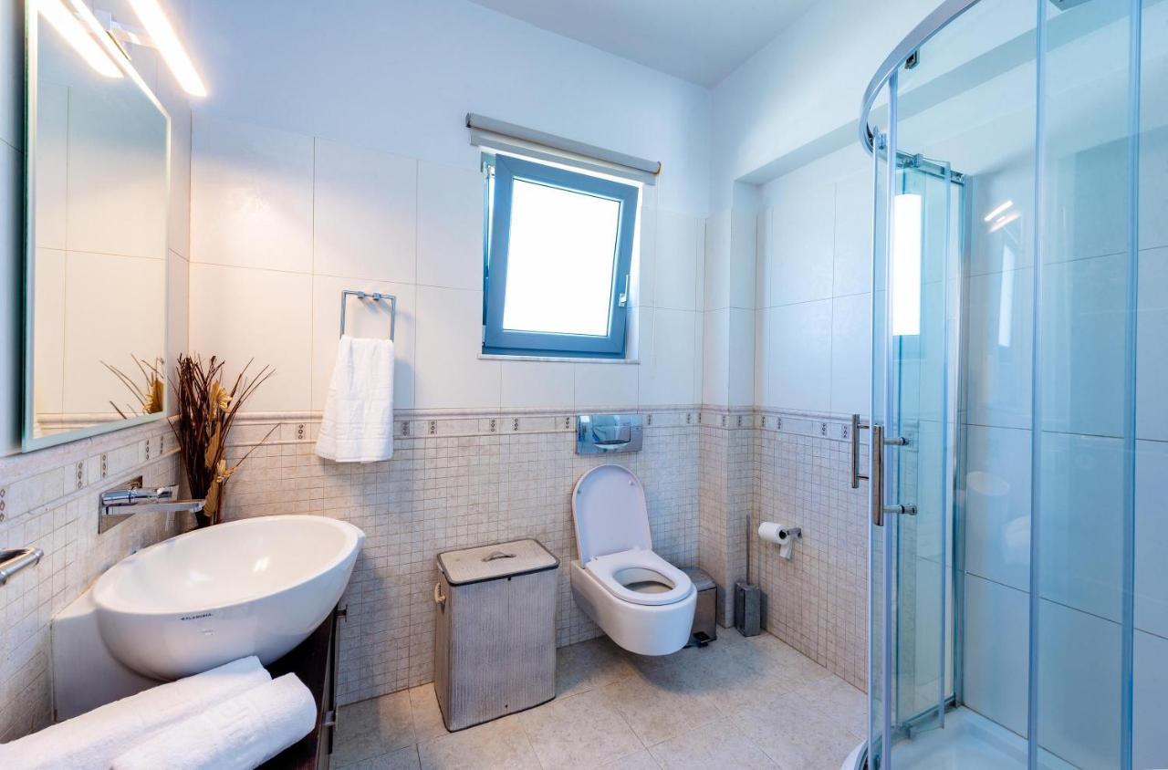 Dias Luxury Villa Koskinou  エクステリア 写真
